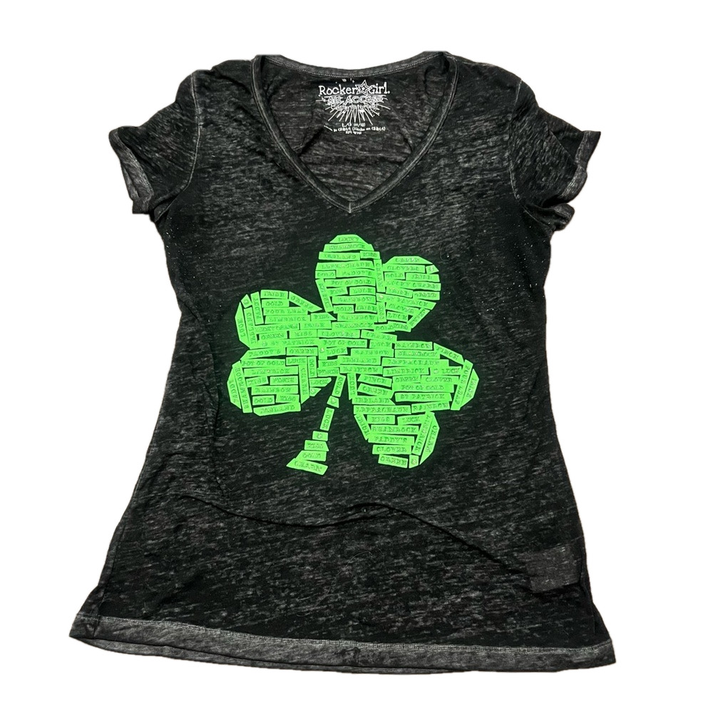 Rocker Girl All Access Entertainment Lucky Shamrock Black Tee Size L SKU#C24393